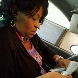 Meet your Posher, Monique